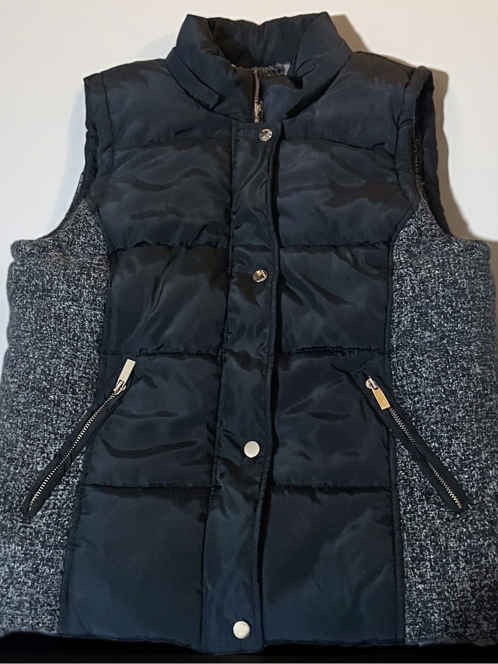 Ci Sono Black Quilted Puffer Vest with Gray Knit Sides